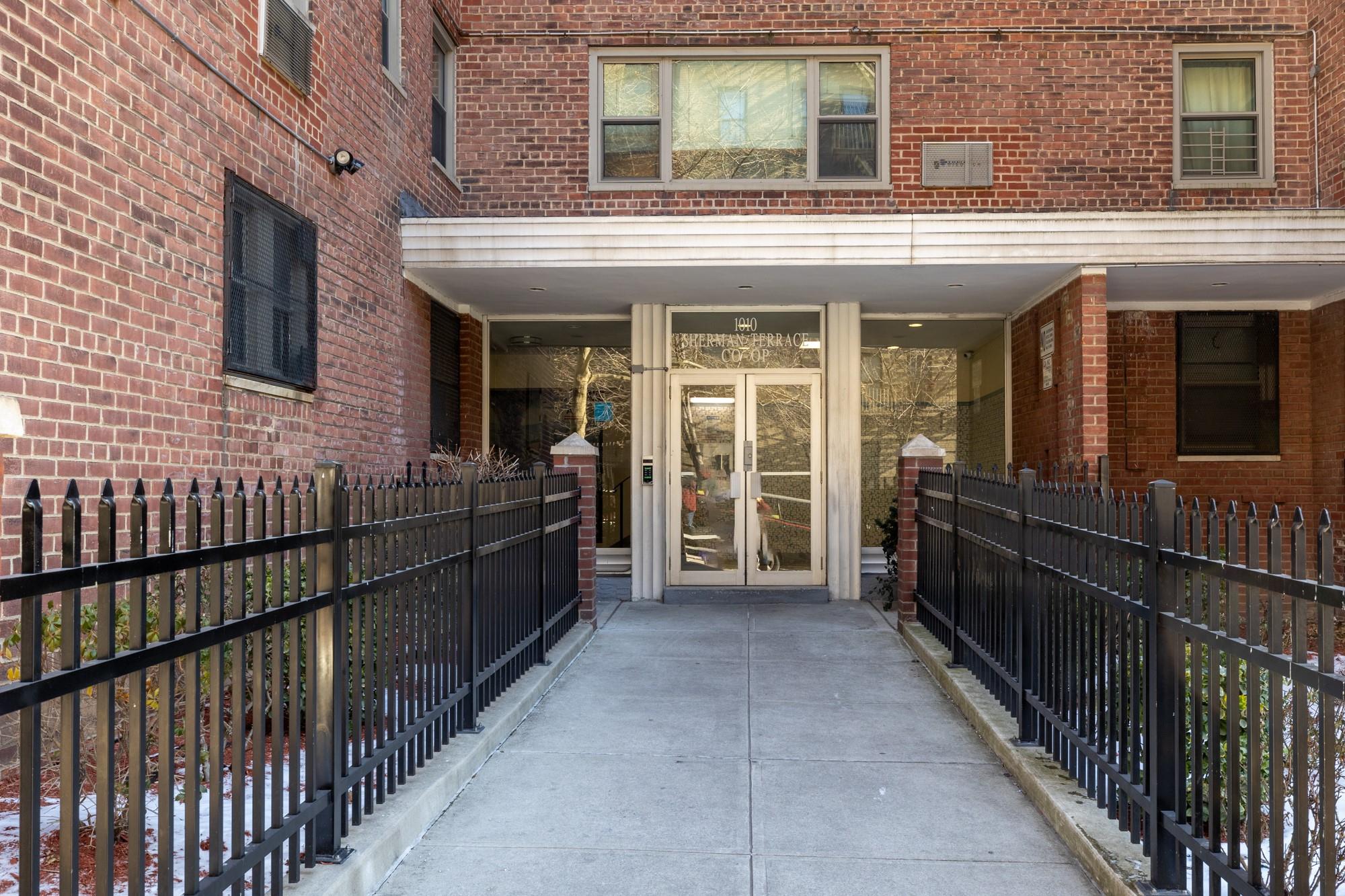 1010 Sherman Avenue #4F, Bronx, New York image 3