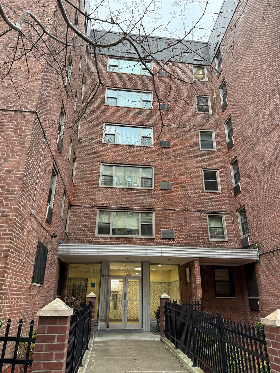 1010 Sherman Avenue #4F, Bronx, New York image 2