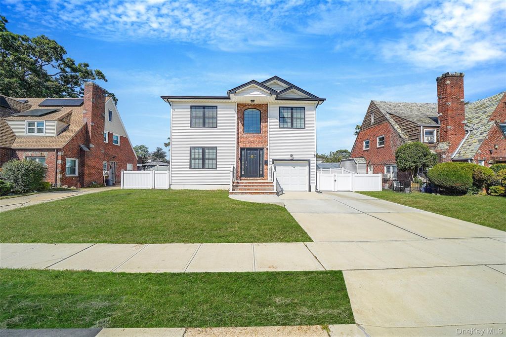 Photo of 41 Eldridge Avenue, Hempstead, NY 11550 (MLS # 920855)