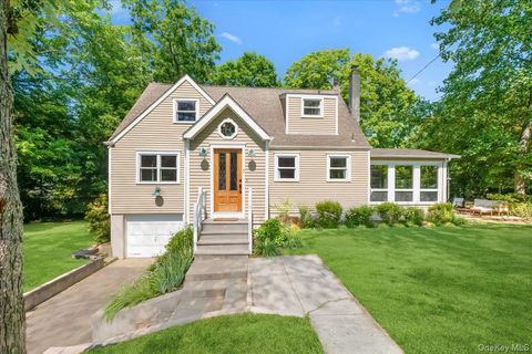 Photo of 3 Gabriel Drive, Cortlandt Manor, NY 10567 (MLS # 1026225)