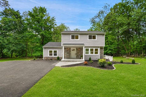 Homes For Sale - 276 Agor Lane<br/> Mahopac, NY 10541