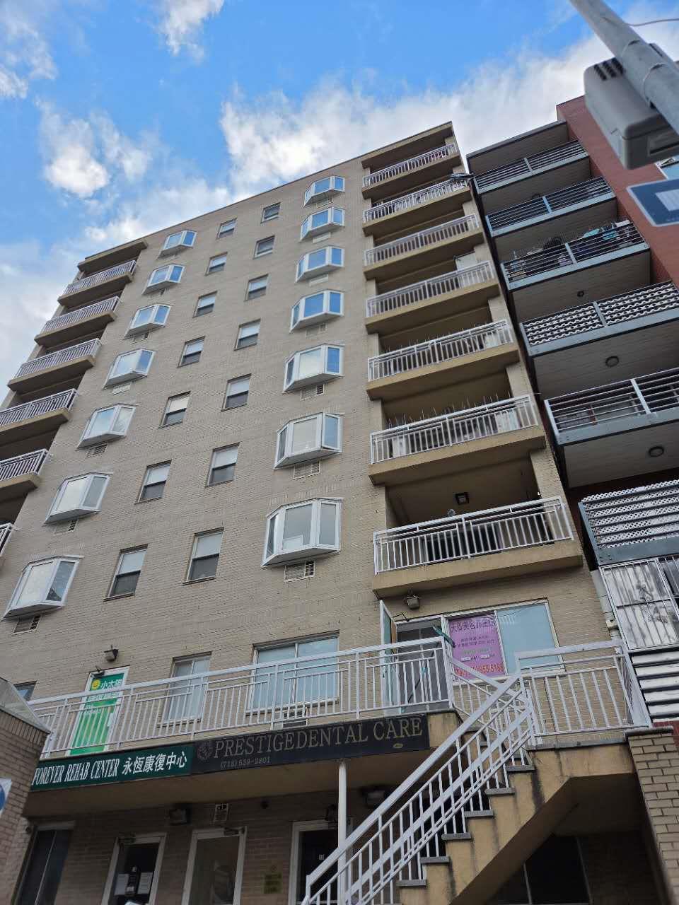 Cherry 140-31 Avenue #4B, Flushing, New York image 2