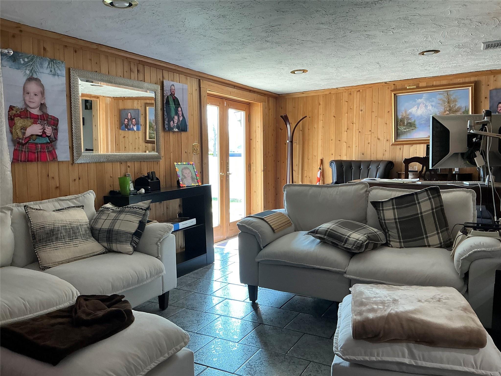110 Peach Street, Brentwood, New York image 3