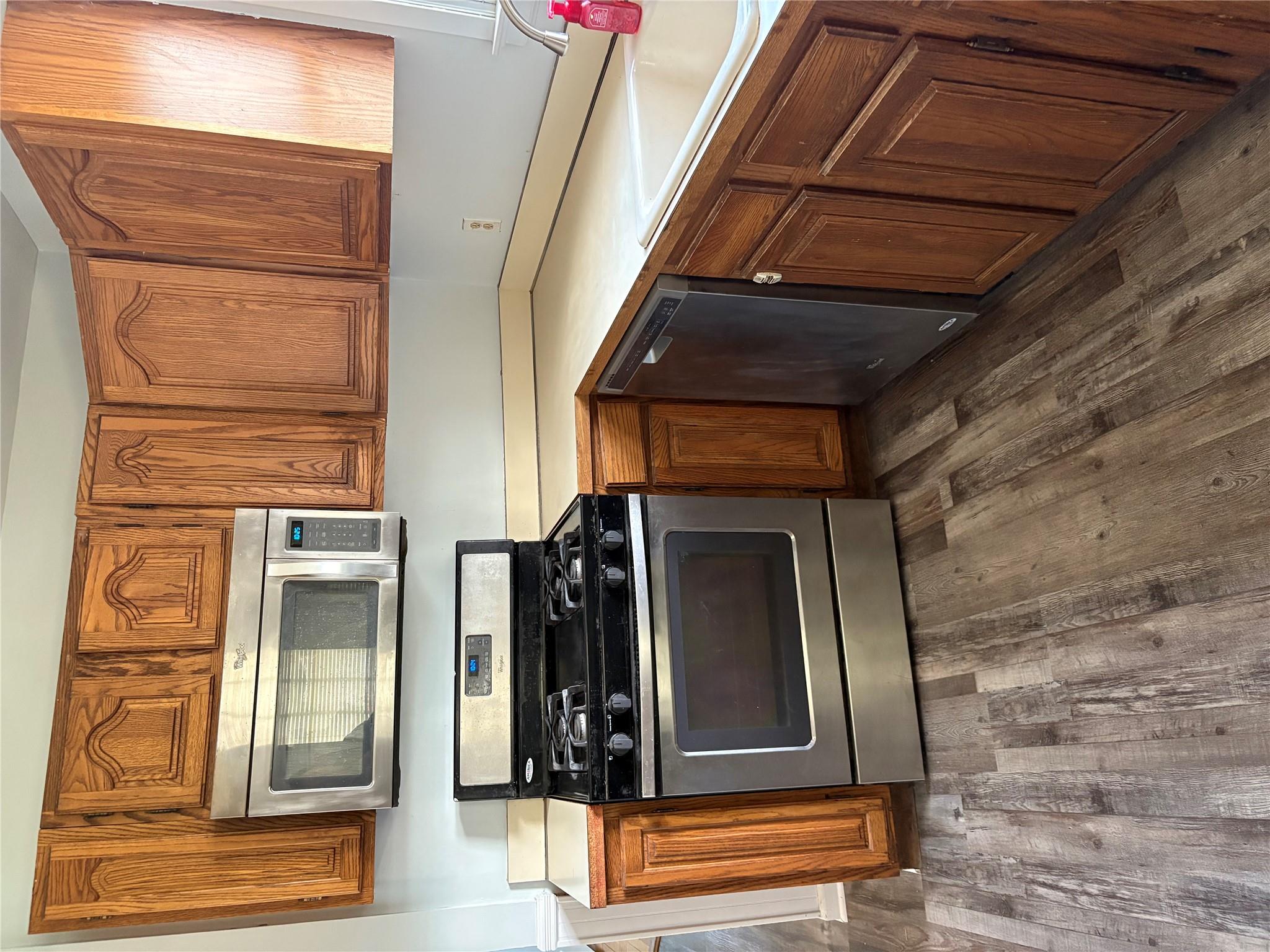 253 Sears Road, West Islip, New York image 6