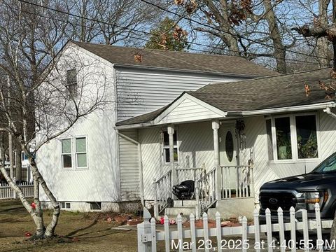 Homes For Sale - 255 Jayne Boulevard<br/> Port Jefferson Station, NY 11776