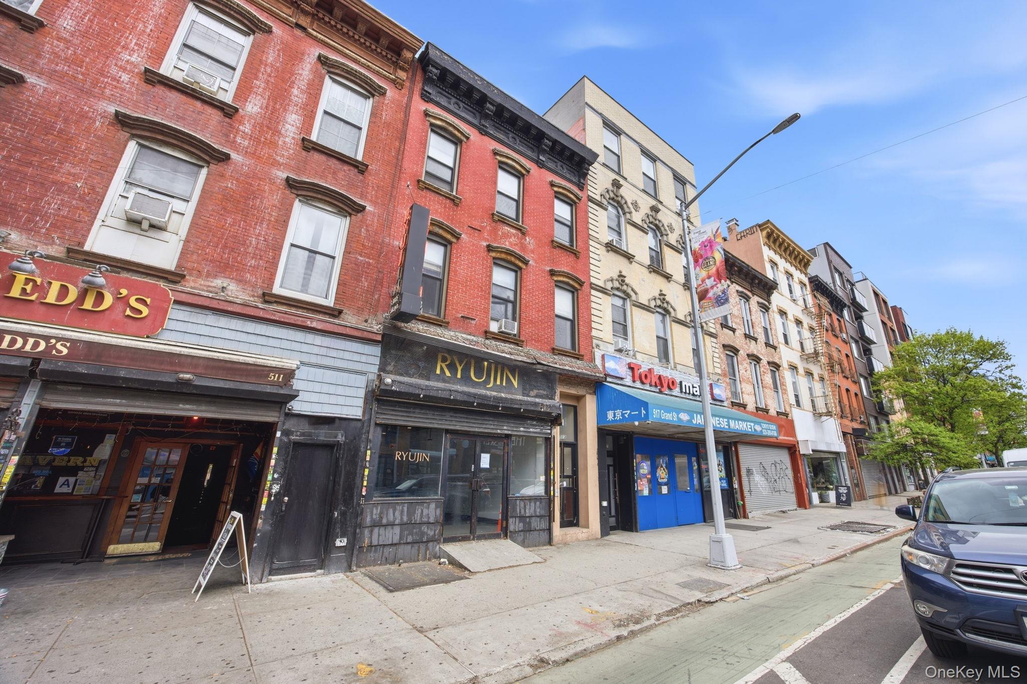513 Grand Street