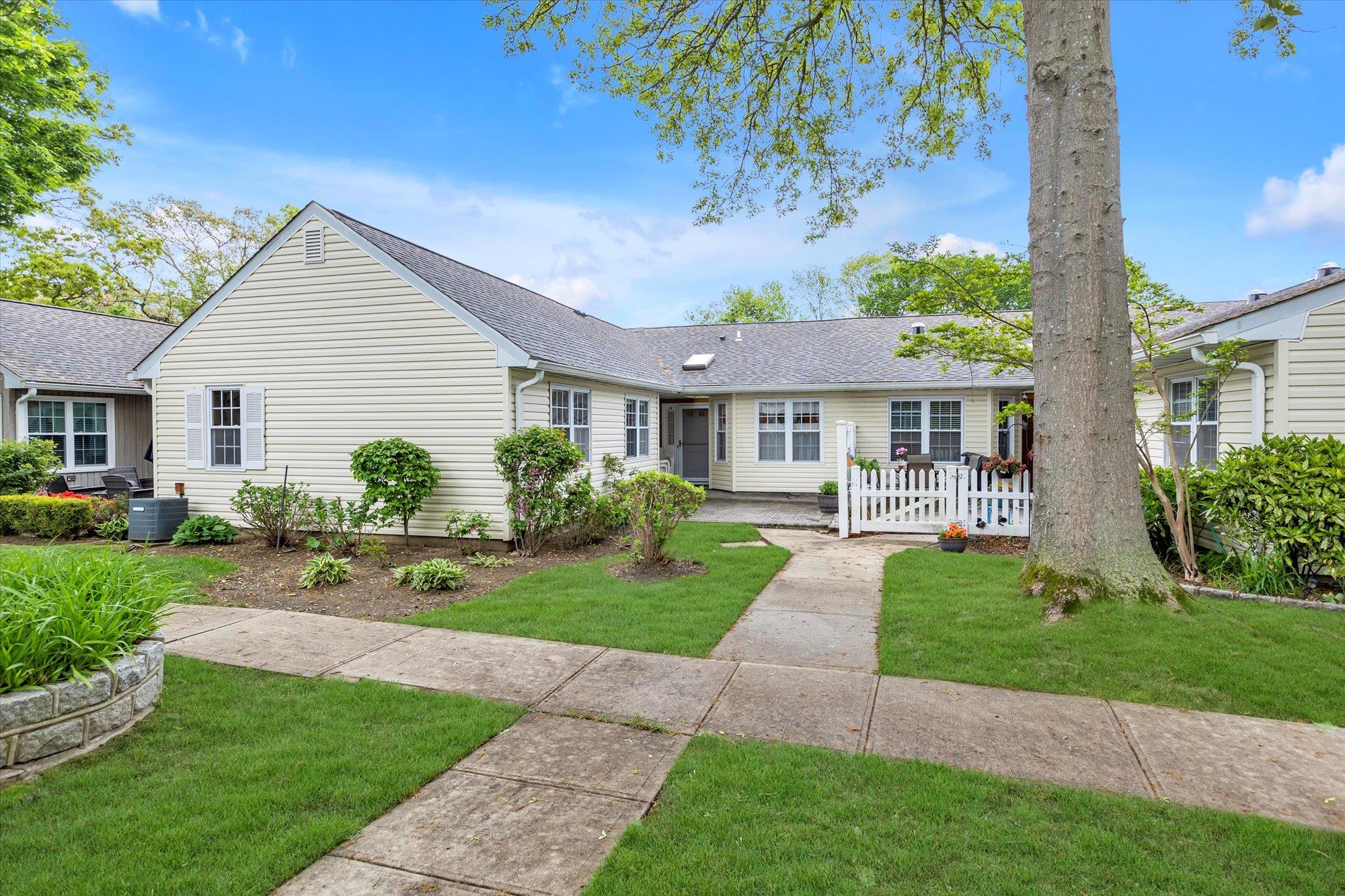 14 Revere Drive Dr, Sayville, New York image 15