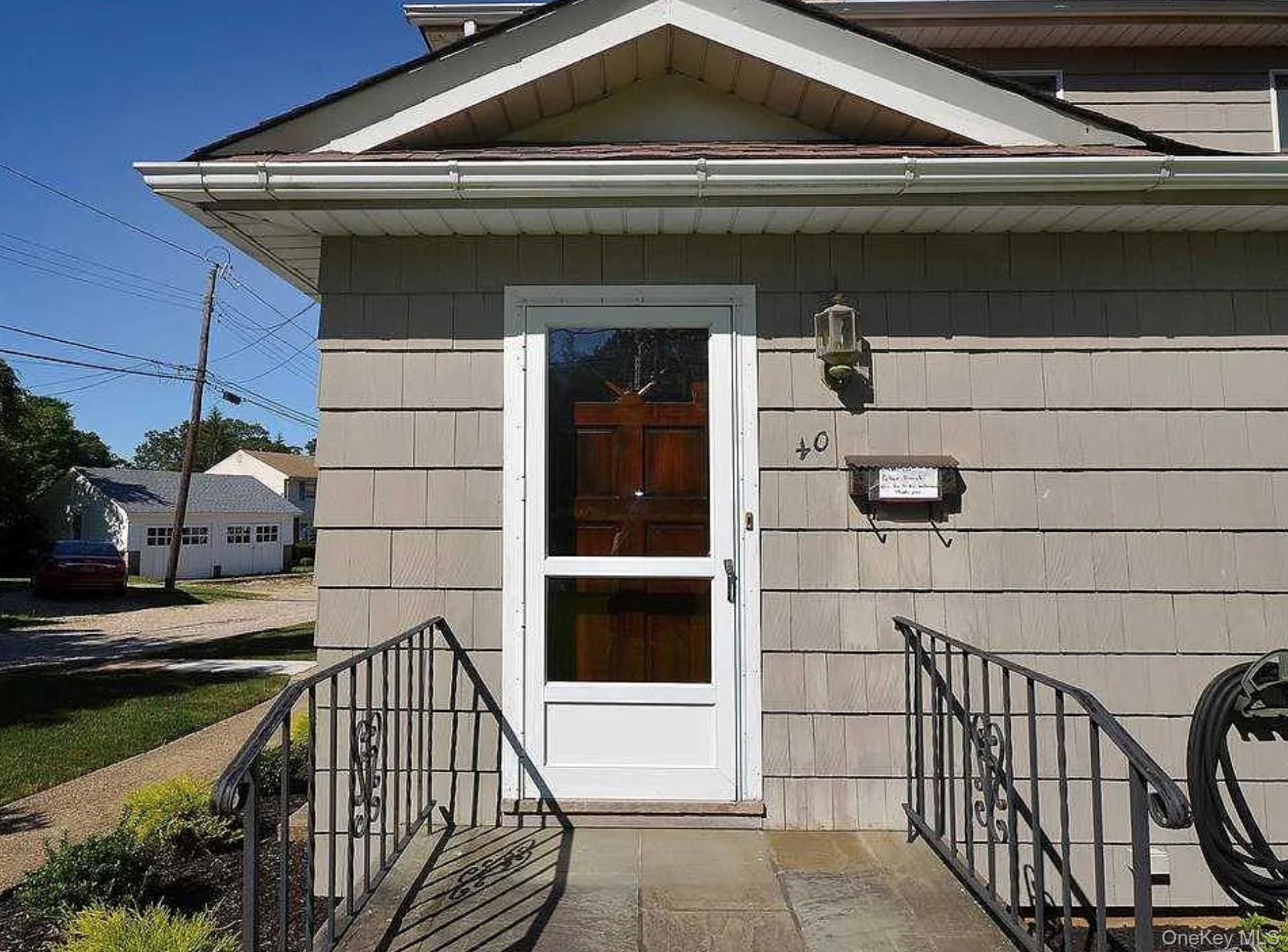 40 Perry Avenue