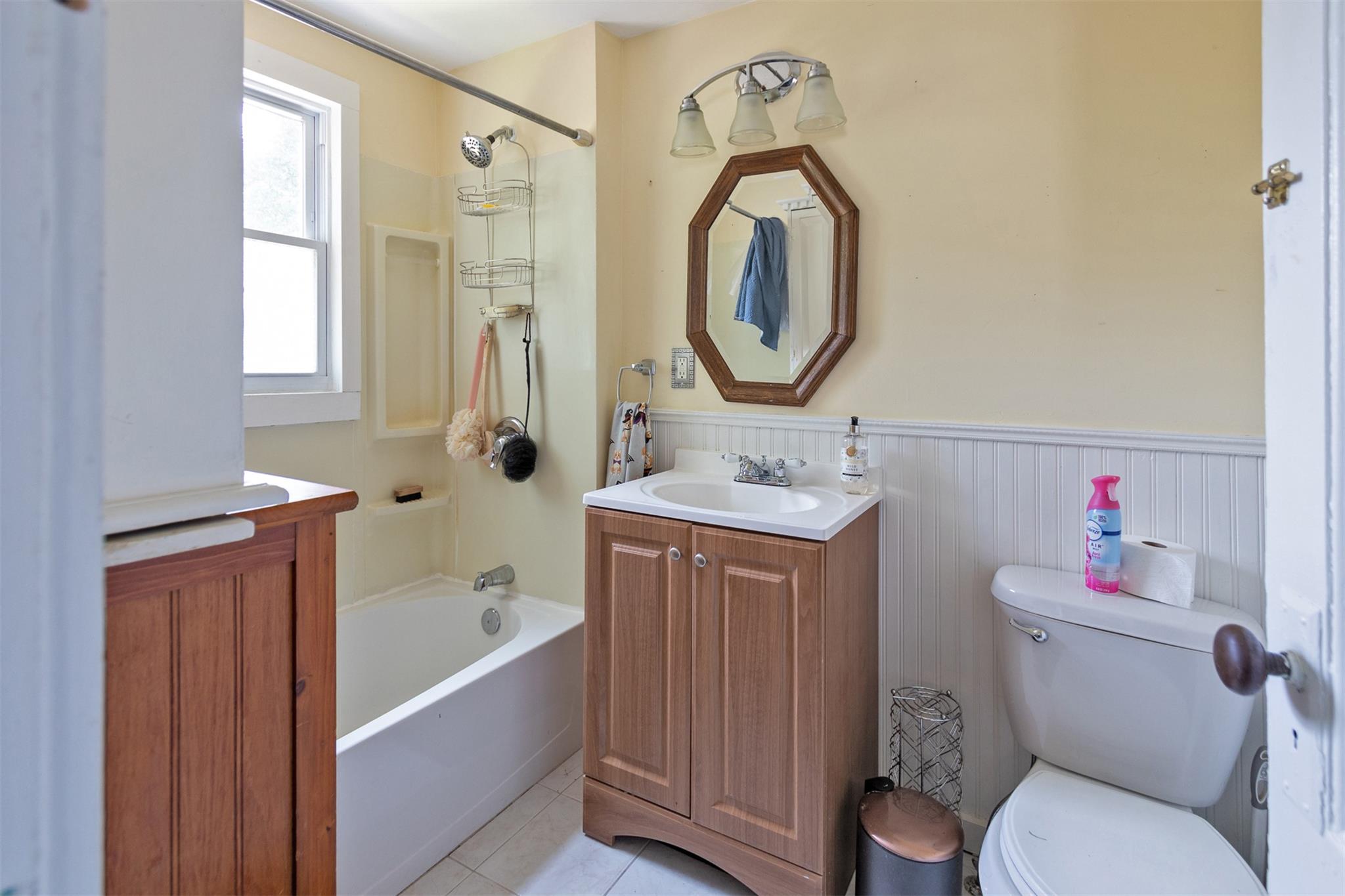 184 Highland Avenue, Middletown, New York image 14