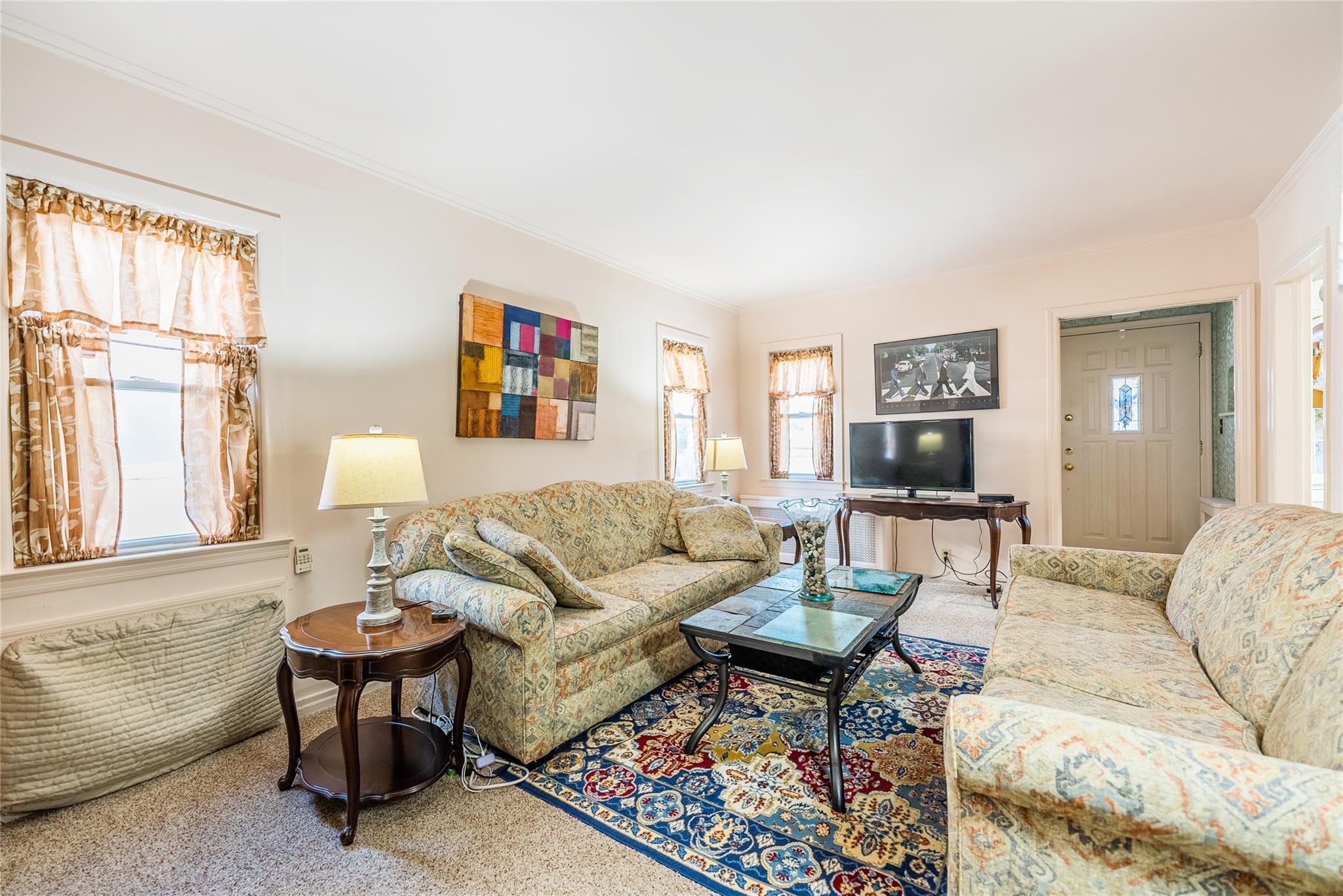 171-40 Pidgeon Meadow Road, Flushing, New York image 5