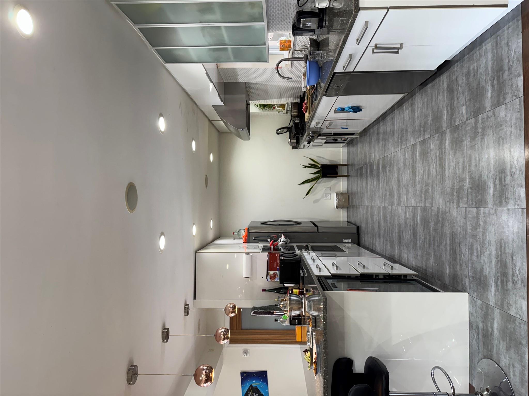 208-05 15 Avenue, Bayside, New York image 4