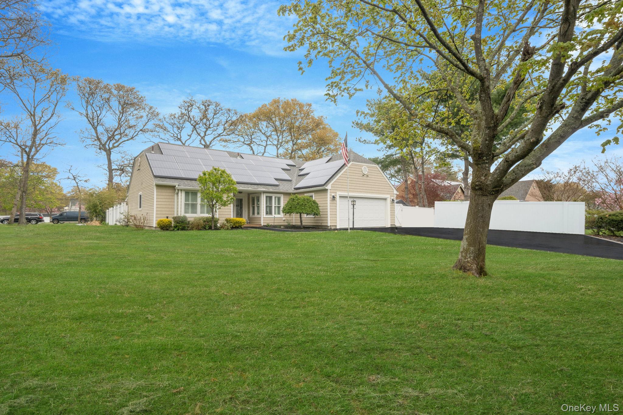 19 Ascot Place