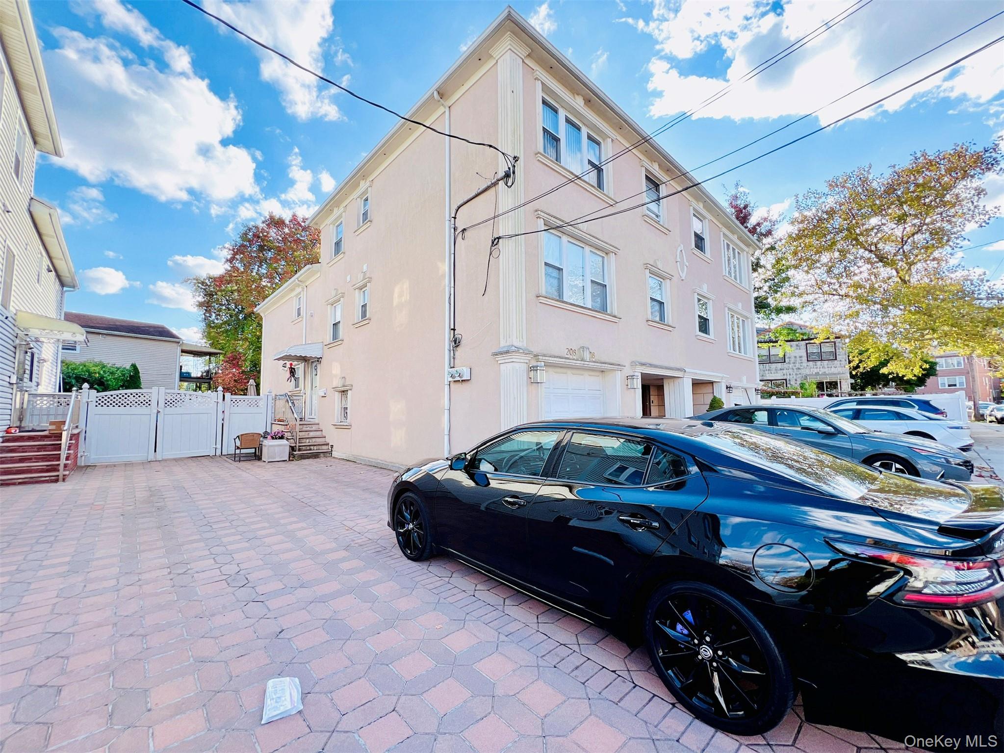 208-18 15th Road