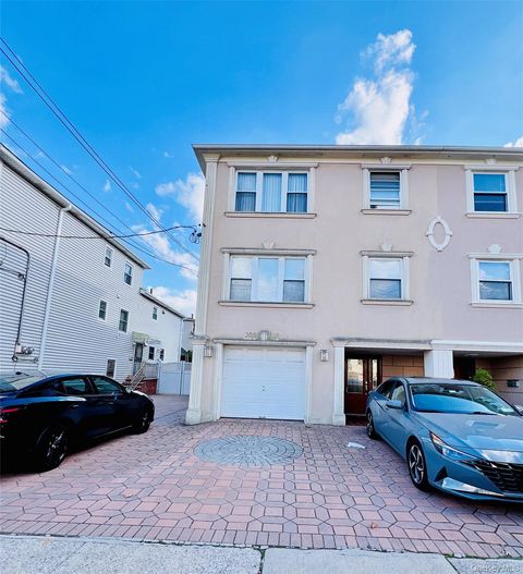 208-18 15th Road Bayside NY 11360