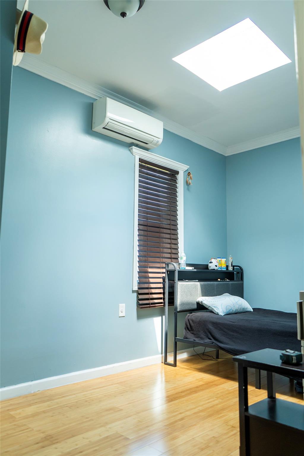199 Logan Street, Brooklyn, New York image 4