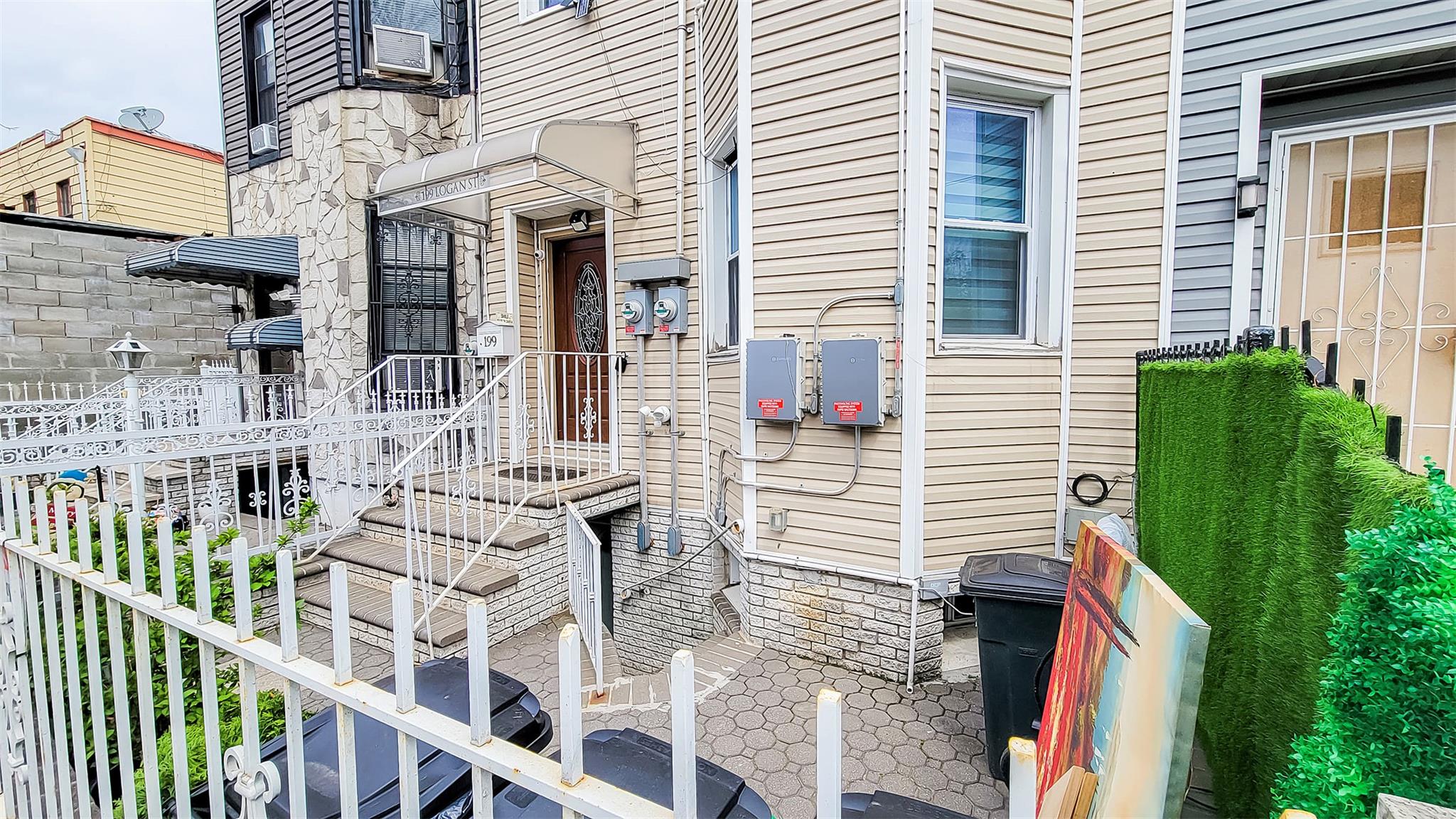 199 Logan Street, Brooklyn, New York image 39