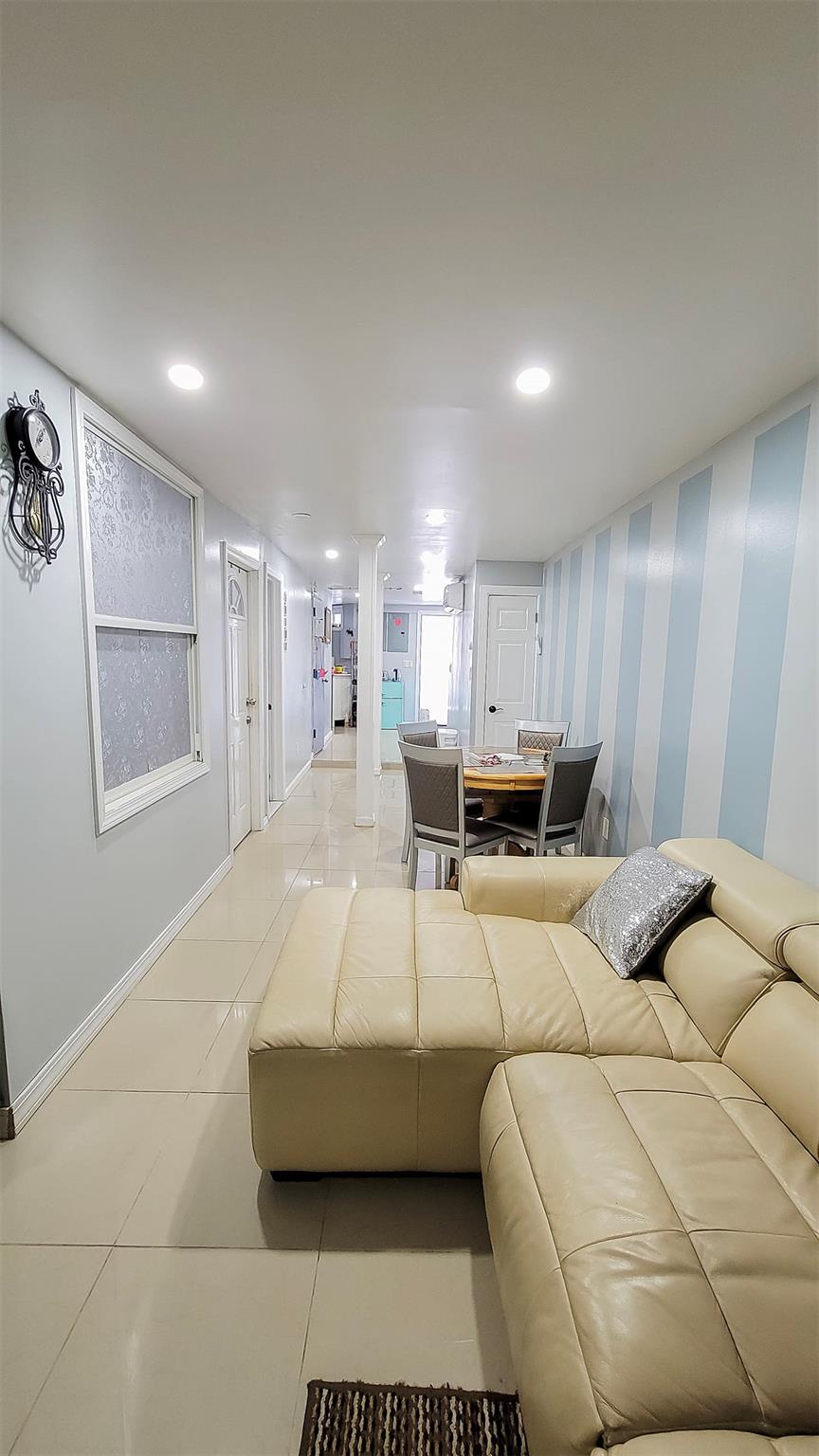 199 Logan Street, Brooklyn, New York image 29