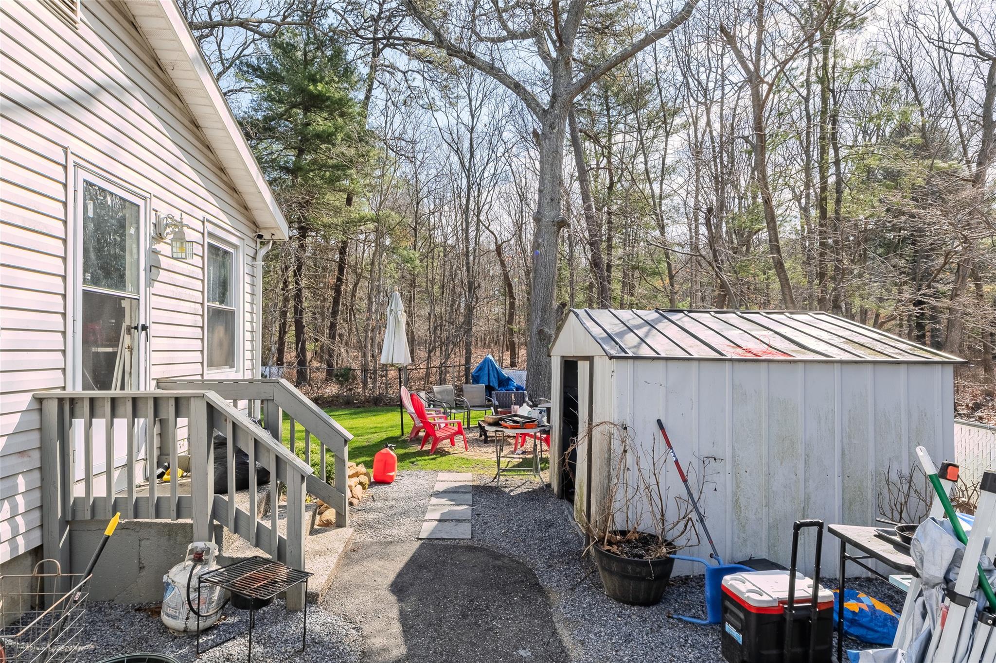 35 Dunbar Avenue, Middle Island, New York image 2