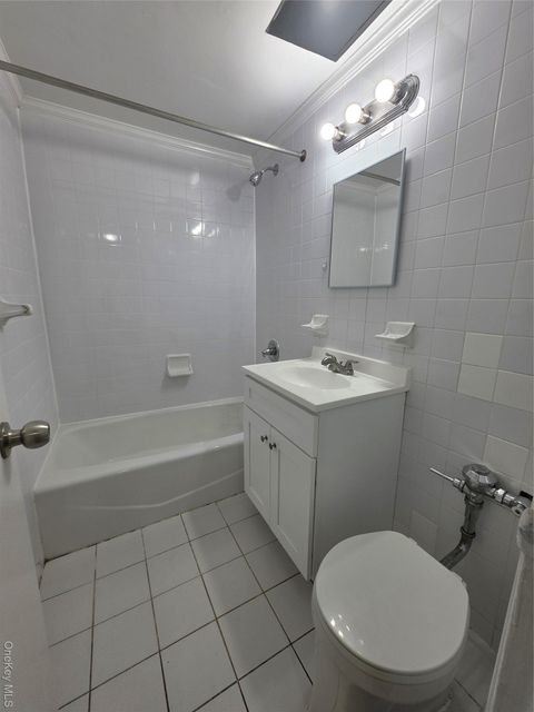 144-87 41st Avenue L8 Flushing NY 11355