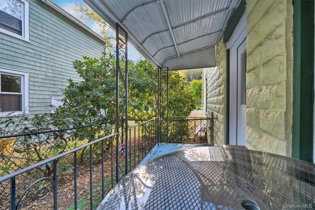 39 Reservoir Avenue