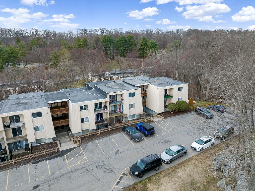 629 Fox Run Lane, Carmel, New York image 26
