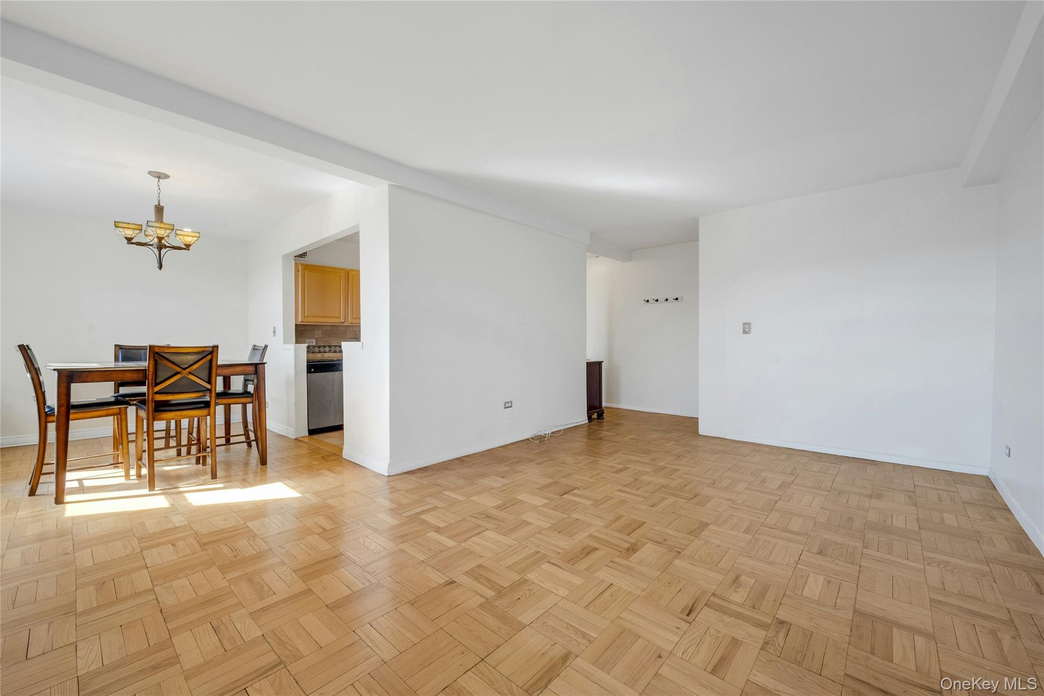 5500 Fieldston Road 7EE