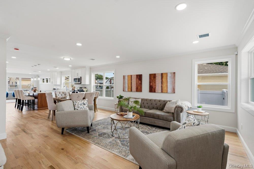 710 Franklin Avenue