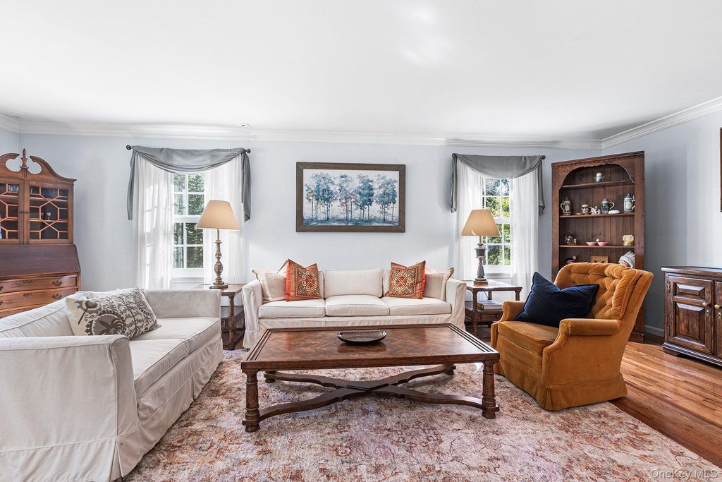 Photo of 7 Byram Meadows Road, Chappaqua, NY 10514 (MLS # 919705)