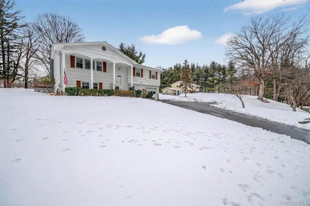 Photo of 32 Franck Road, Stony Point, NY 10980 (MLS # 949446)