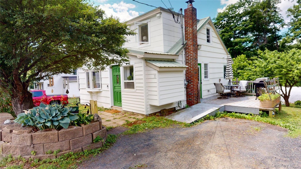 Photo of 33 Academy Avenue, Sparrowbush, NY 12780 (MLS # 1020054)