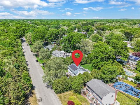 Homes For Sale - 15 Peters Lane<br/> Port Jefferson Station, NY 11776