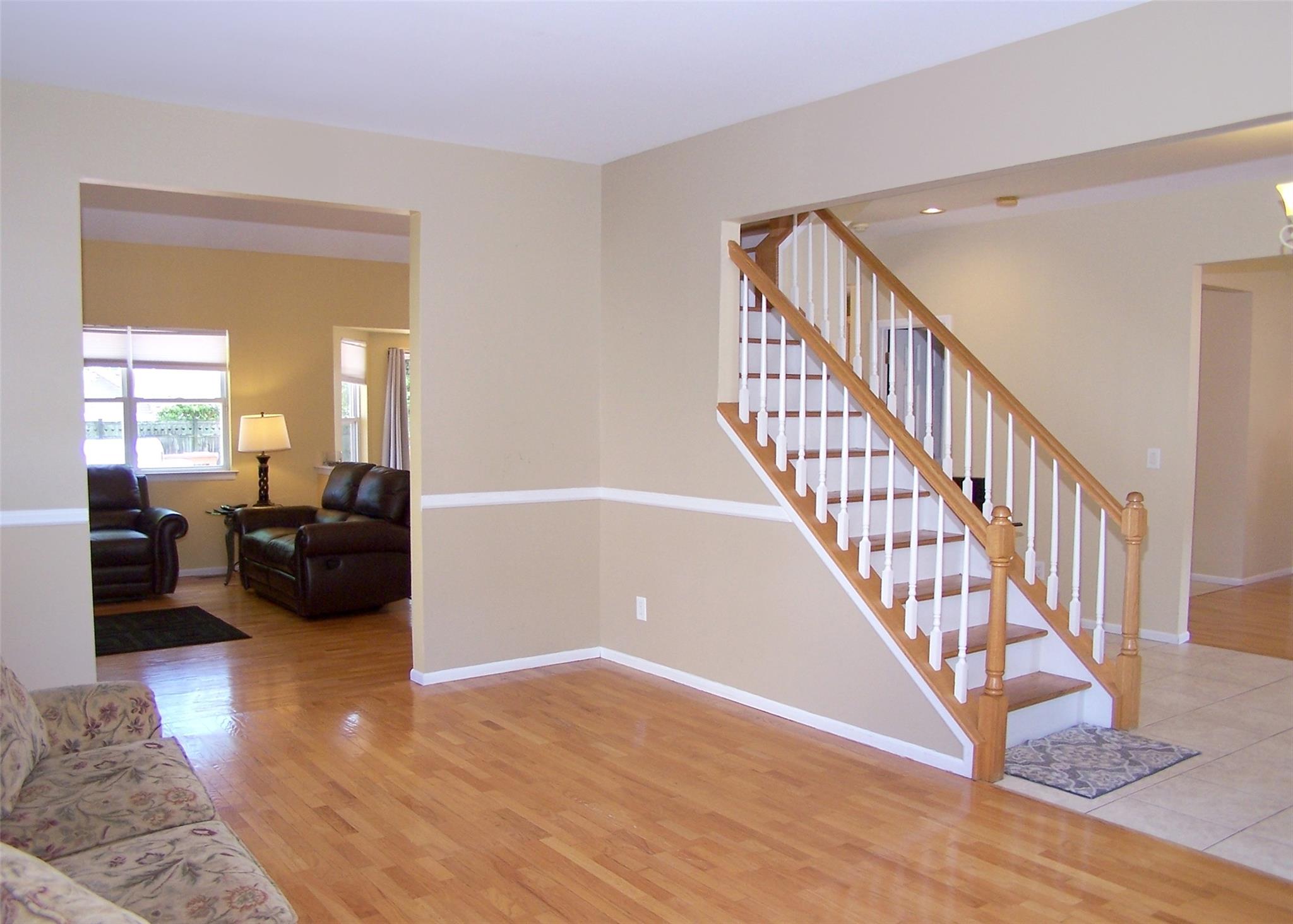 52 Summerfield Drive, Holtsville, New York image 5