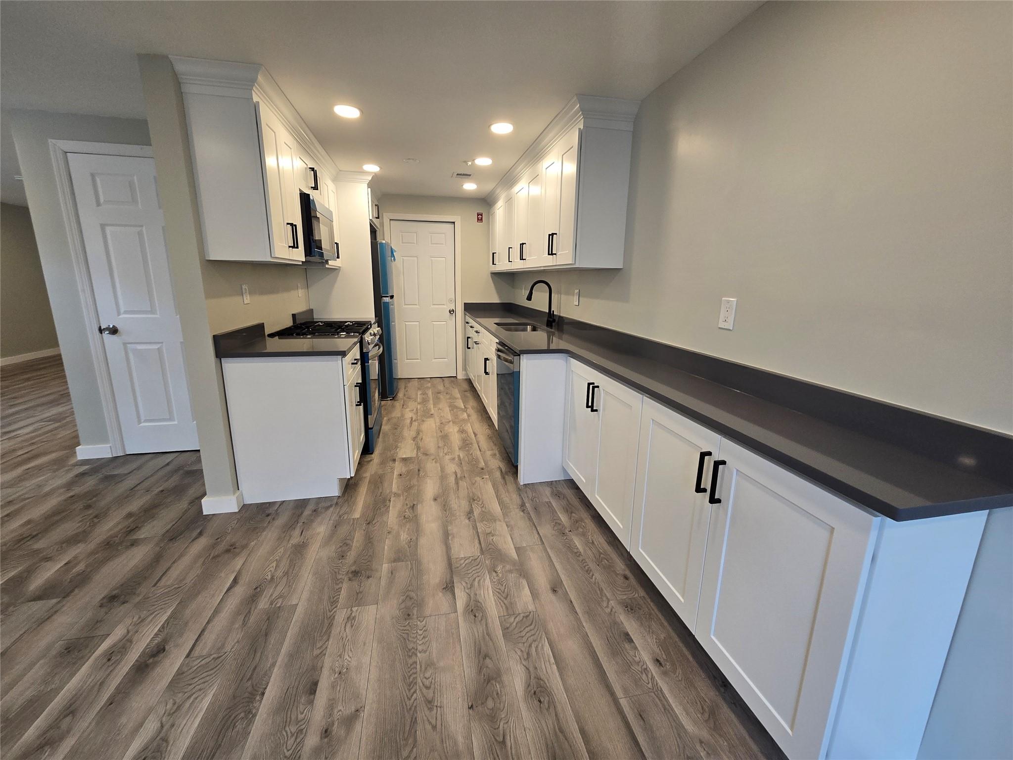 355 Birchwood Road, Medford, New York image 10