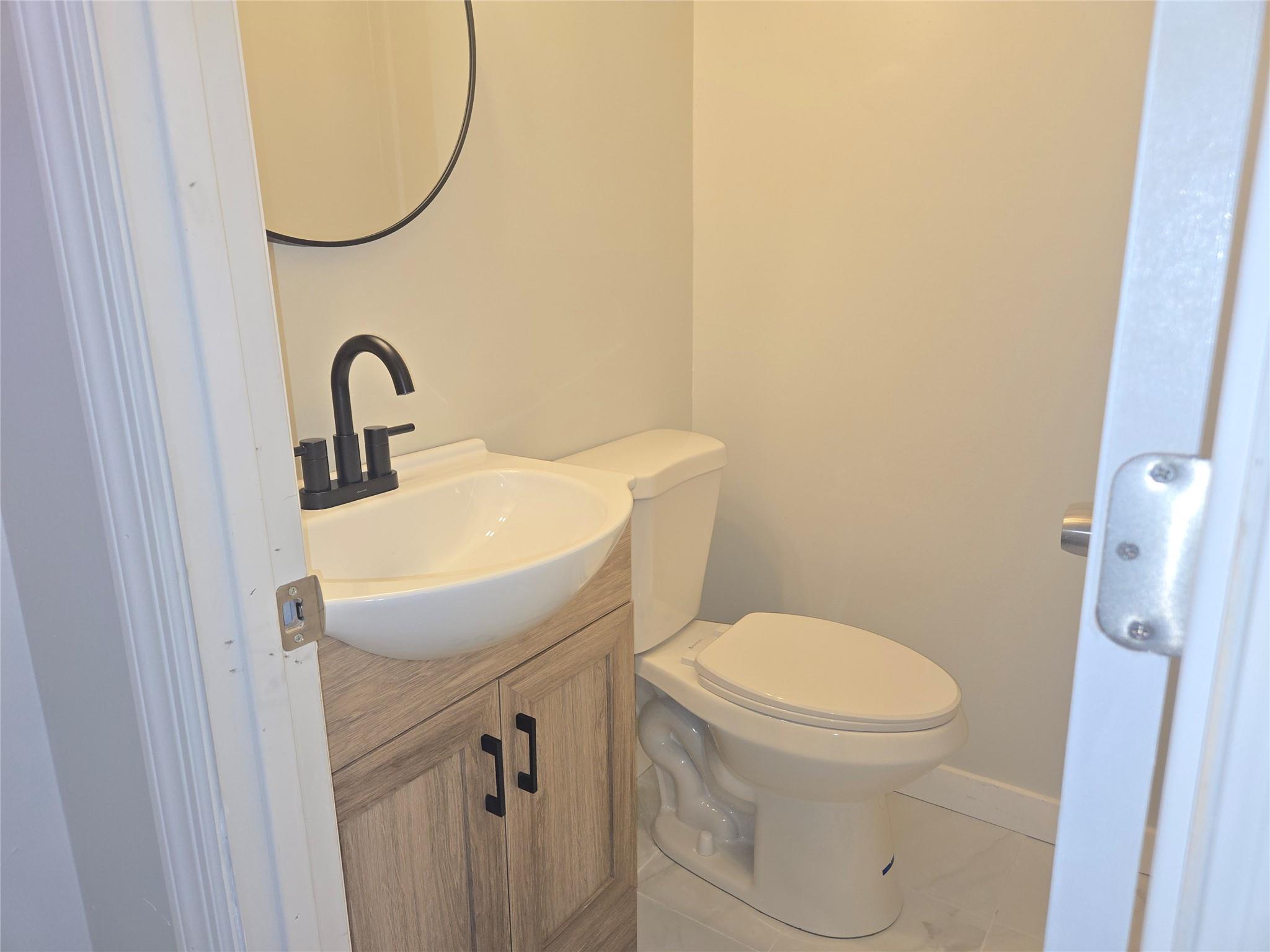 355 Birchwood Road, Medford, New York image 8