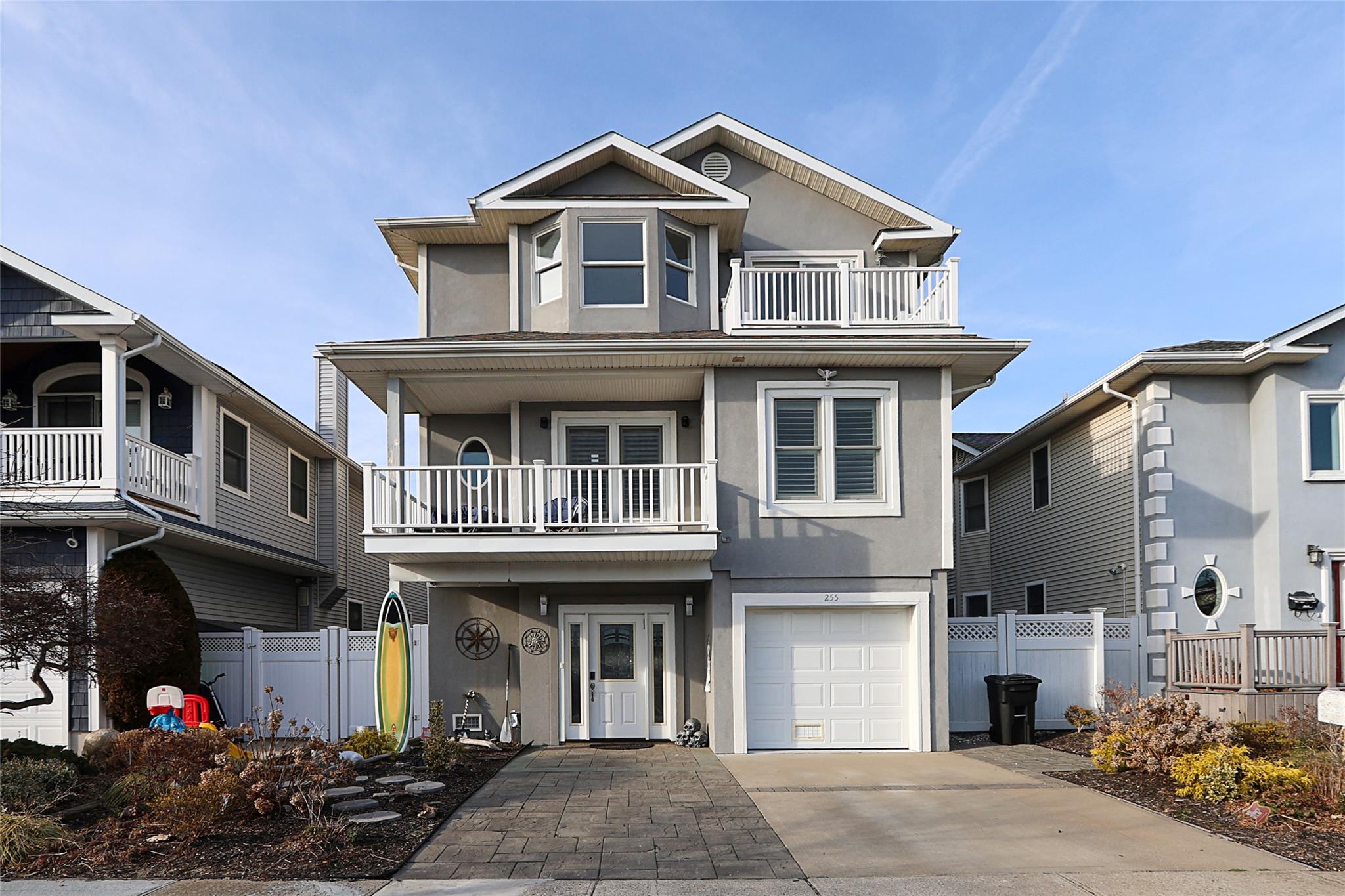 255 W Pine Street, Long Beach, New York image 2