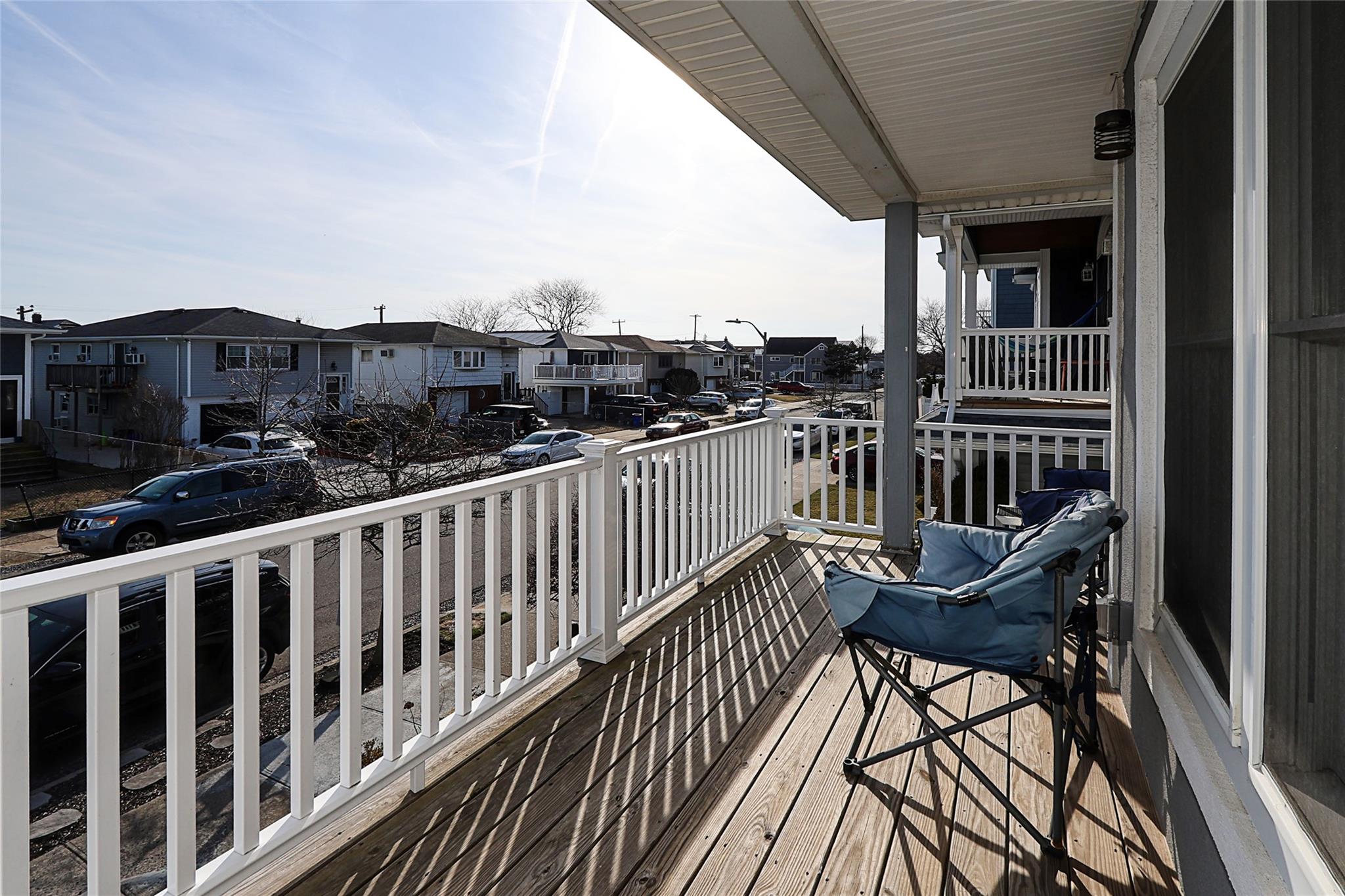 255 W Pine Street, Long Beach, New York image 35