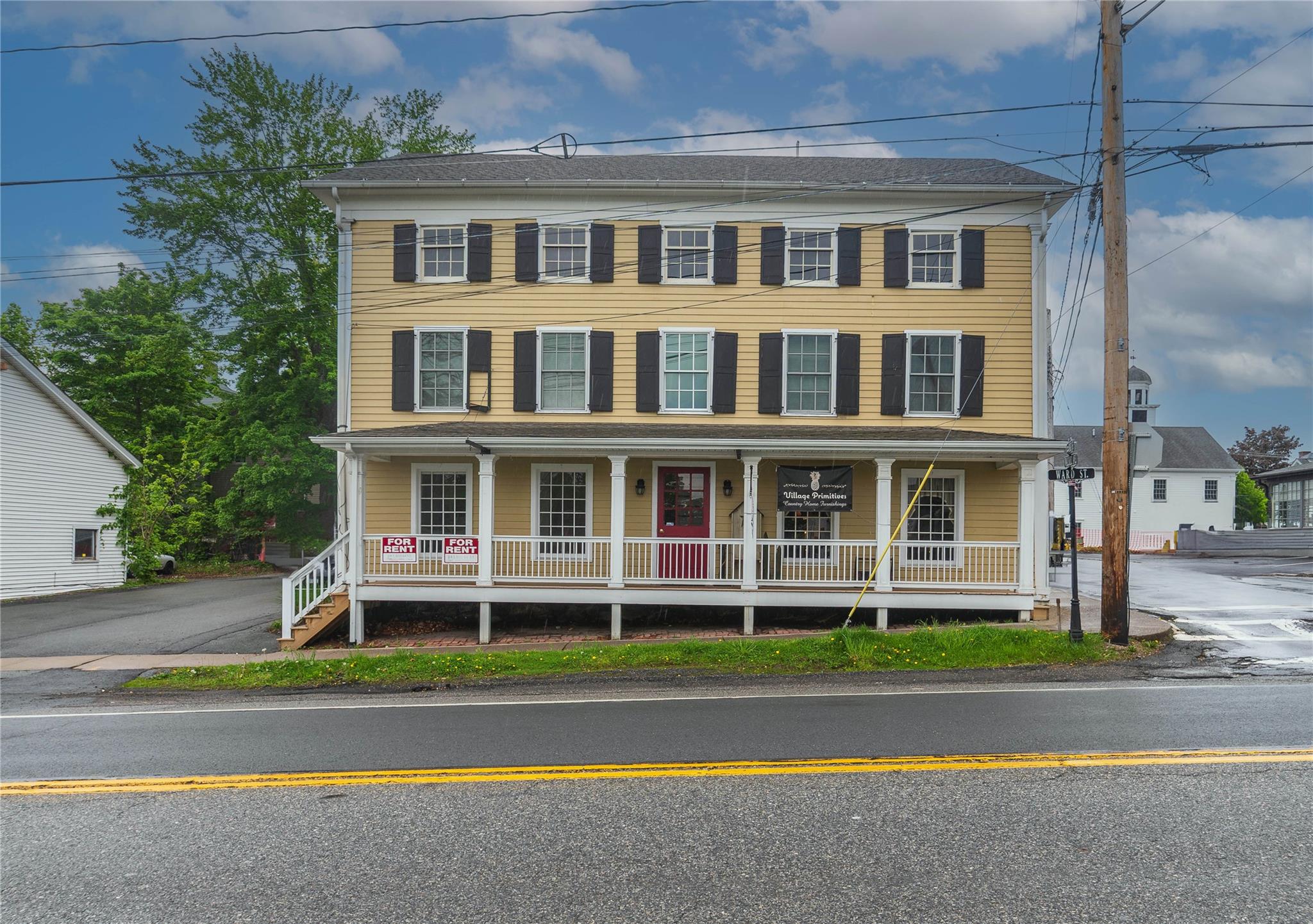 Ward Street A1, Montgomery, New York - 2 Bedrooms  
1 Bathrooms  
6 Rooms - 
