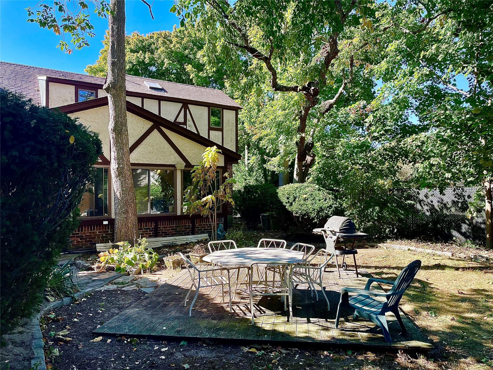 59 Sunset Road, Bay Shore, New York image 37