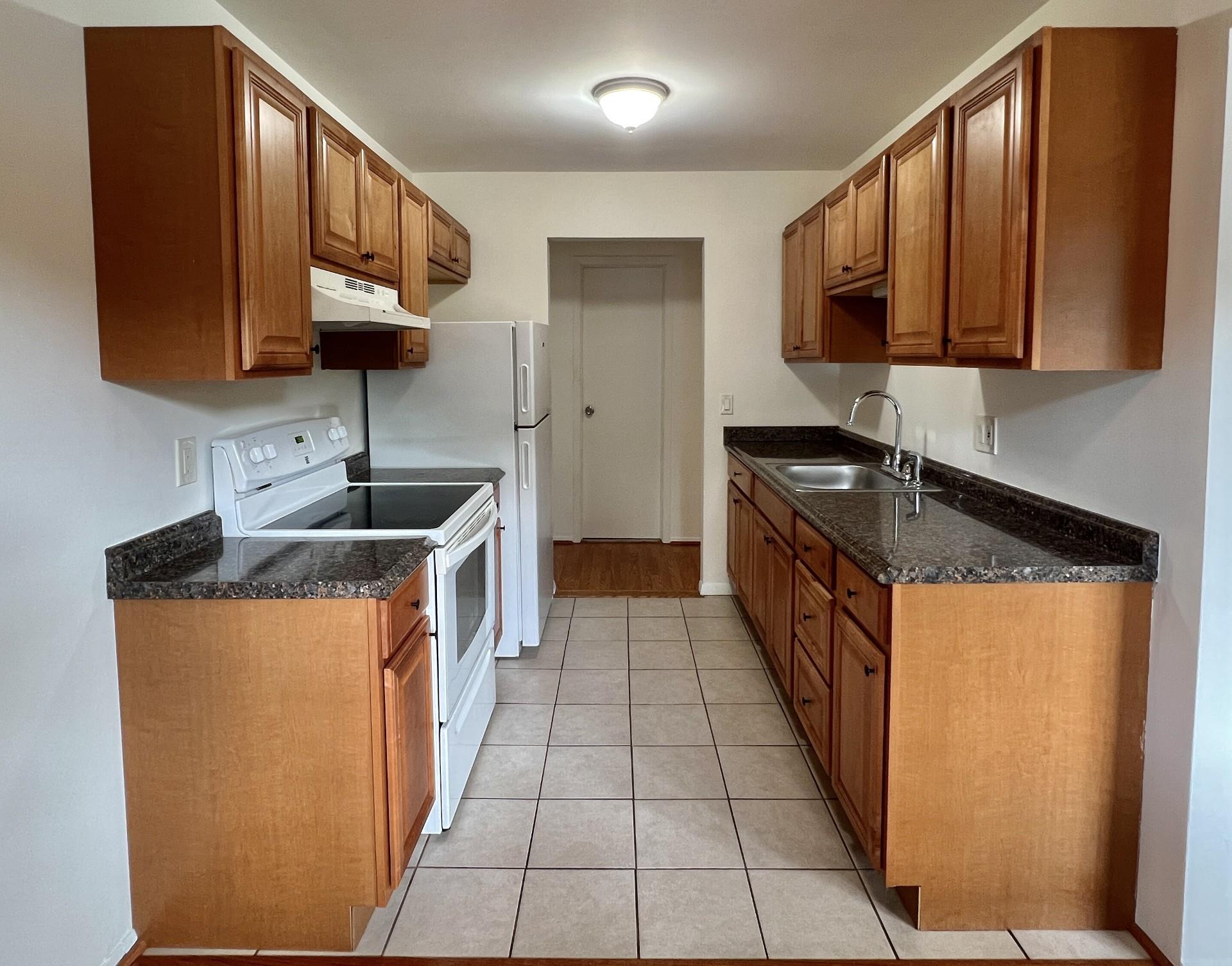 Peekskill, New York 10566, United States, 1 Bedroom Bedrooms, ,1 BathroomBathrooms,Residential,Active,181154