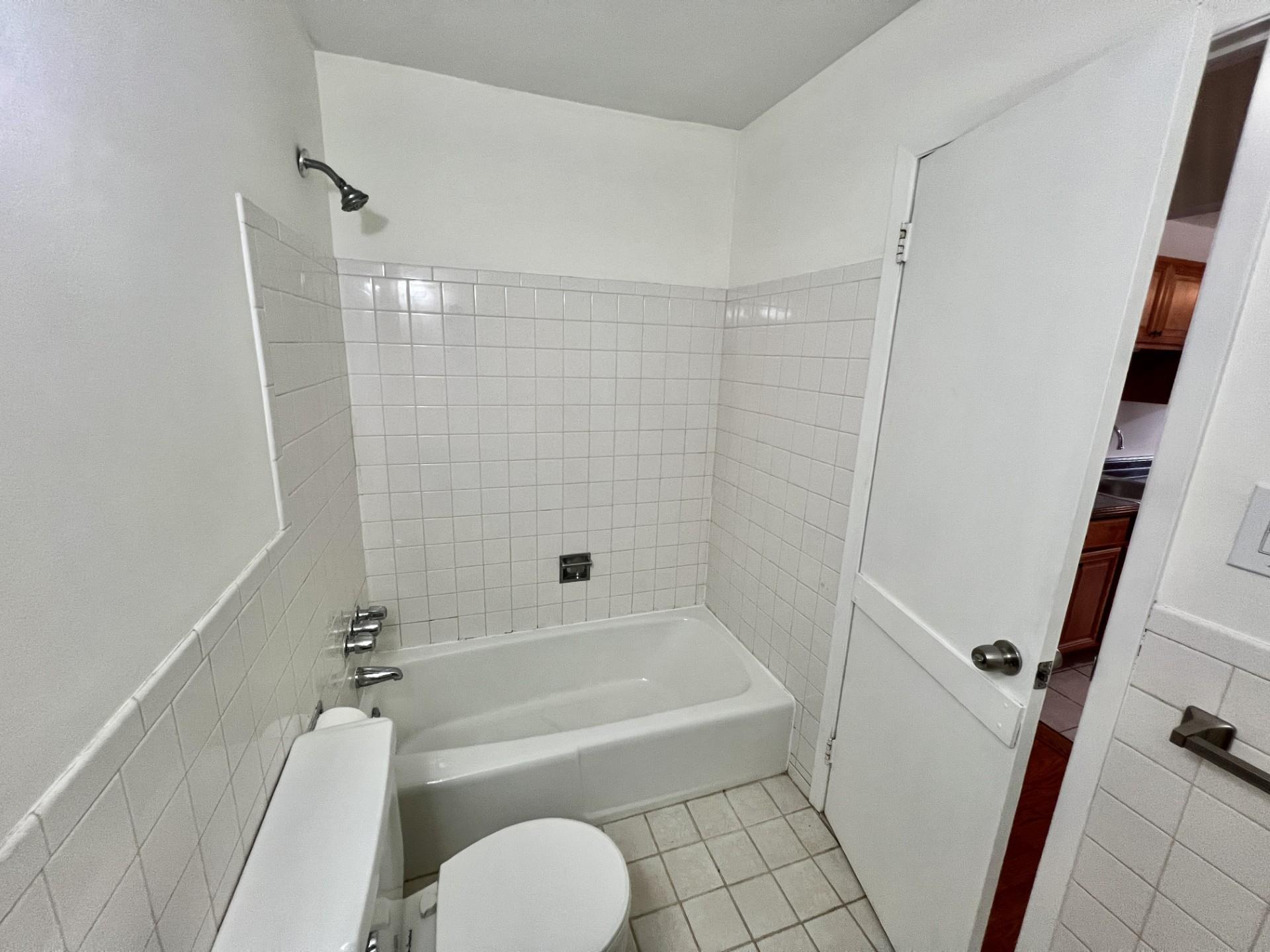 Peekskill, New York 10566, United States, 1 Bedroom Bedrooms, ,1 BathroomBathrooms,Residential,Active,181154