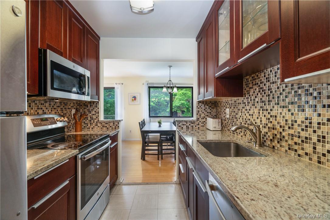 500 Central Park Avenue 146