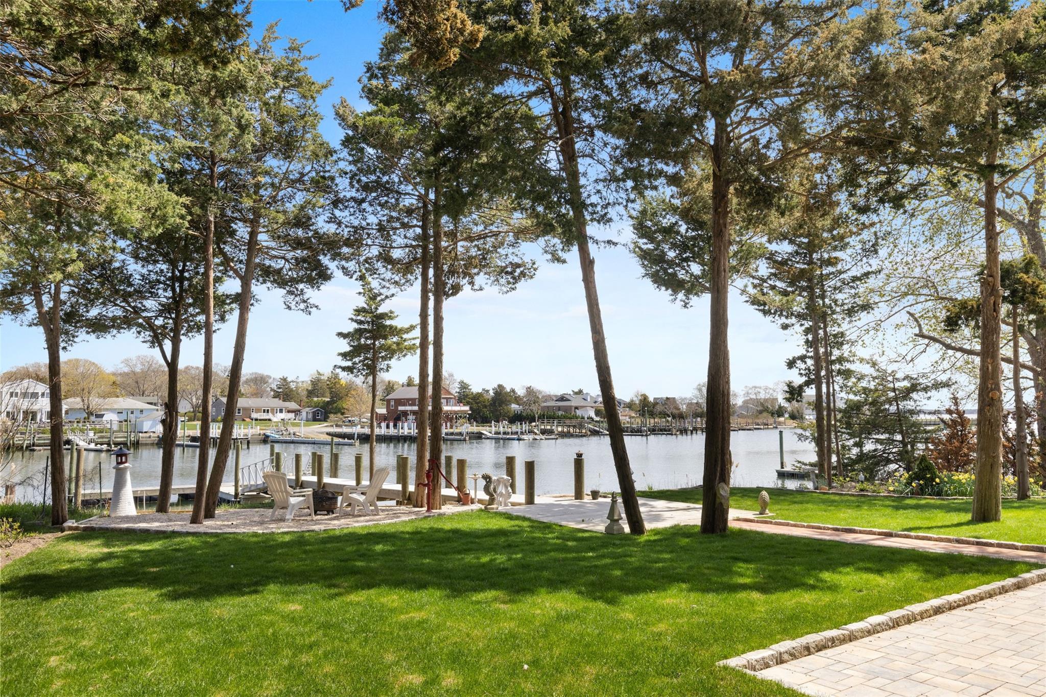 254 Overlook Drive, Aquebogue, New York image 15