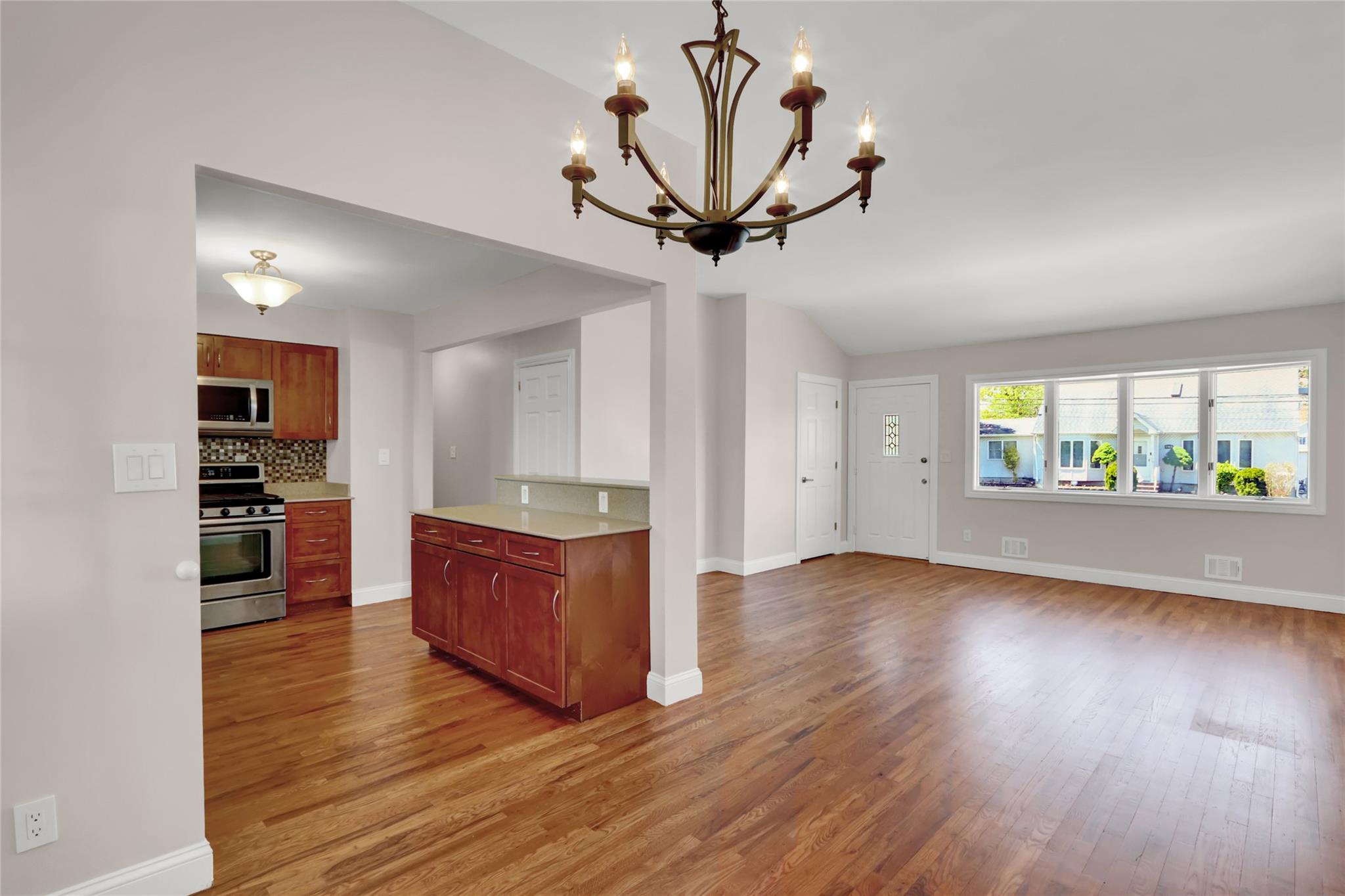 17 W 21st Street, Deer Park, Florida image 11