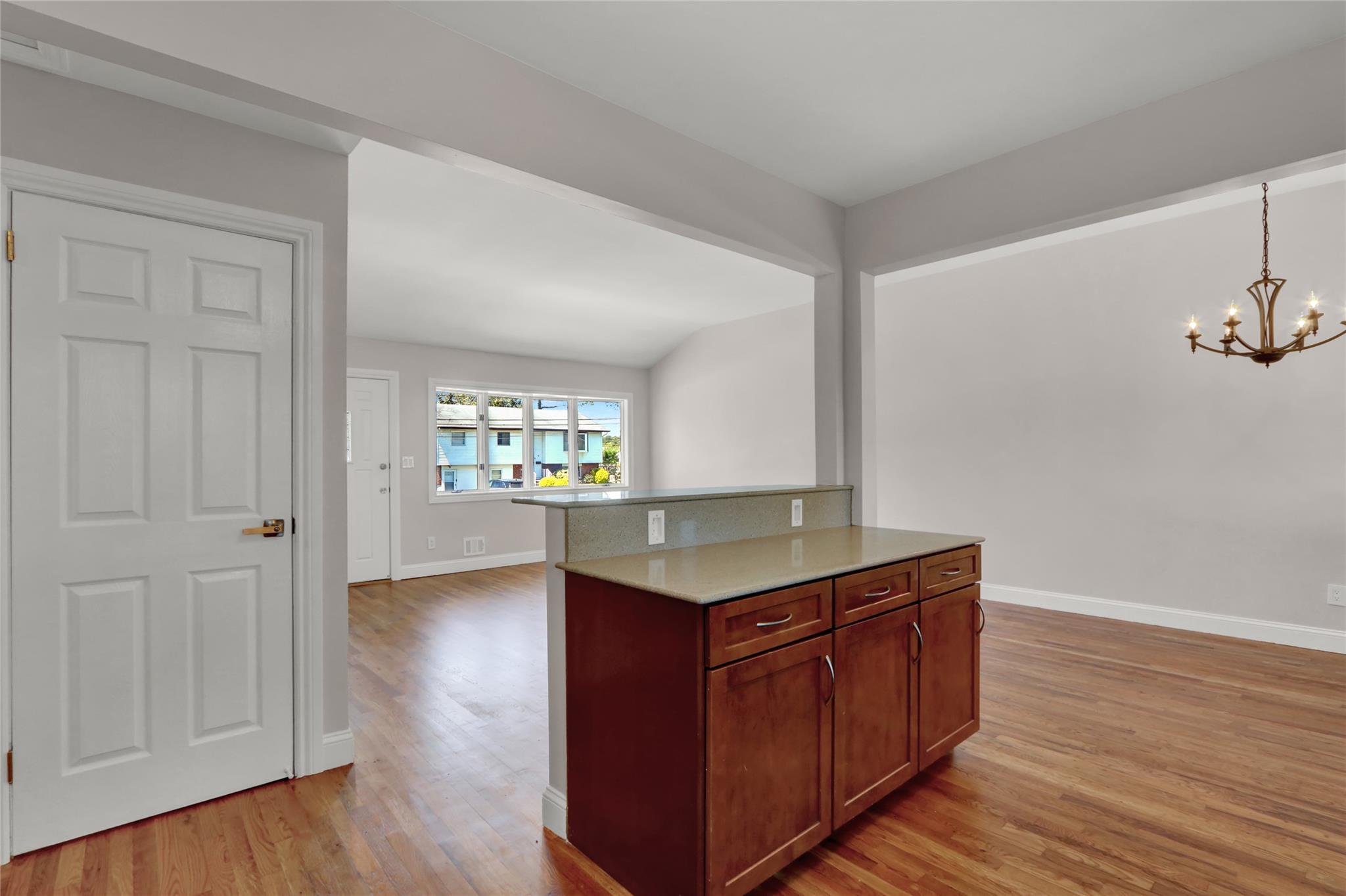 17 W 21st Street, Deer Park, Florida image 10