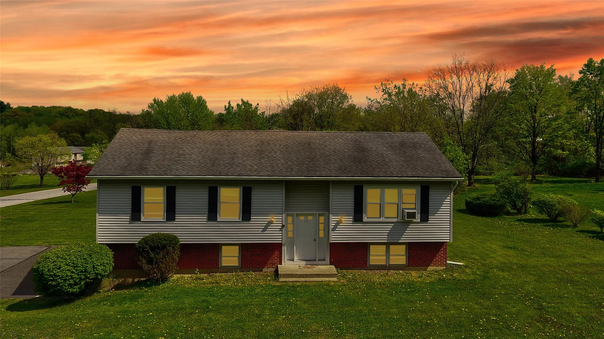 10 Perkinsville Road, Highland, Virginia image 1