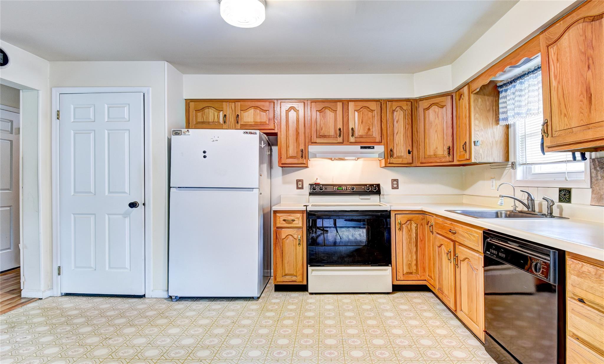 10 Perkinsville Road, Highland, Virginia image 13