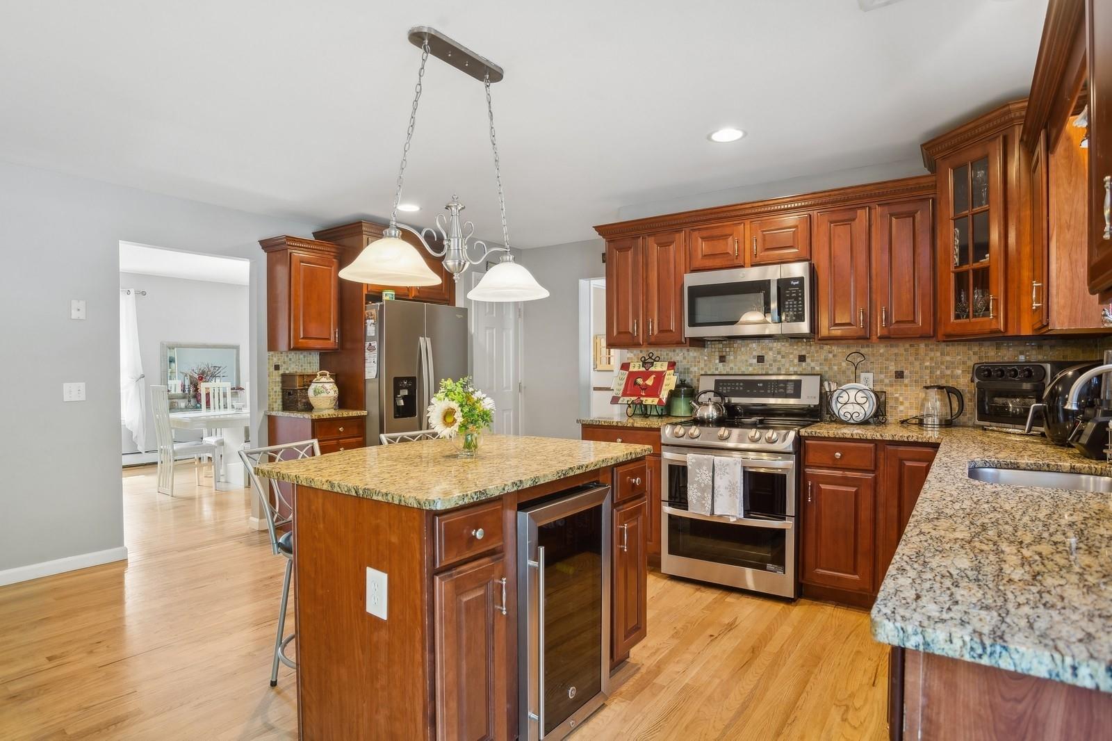 55 Jackson Avenue, Sound Beach, New York image 29