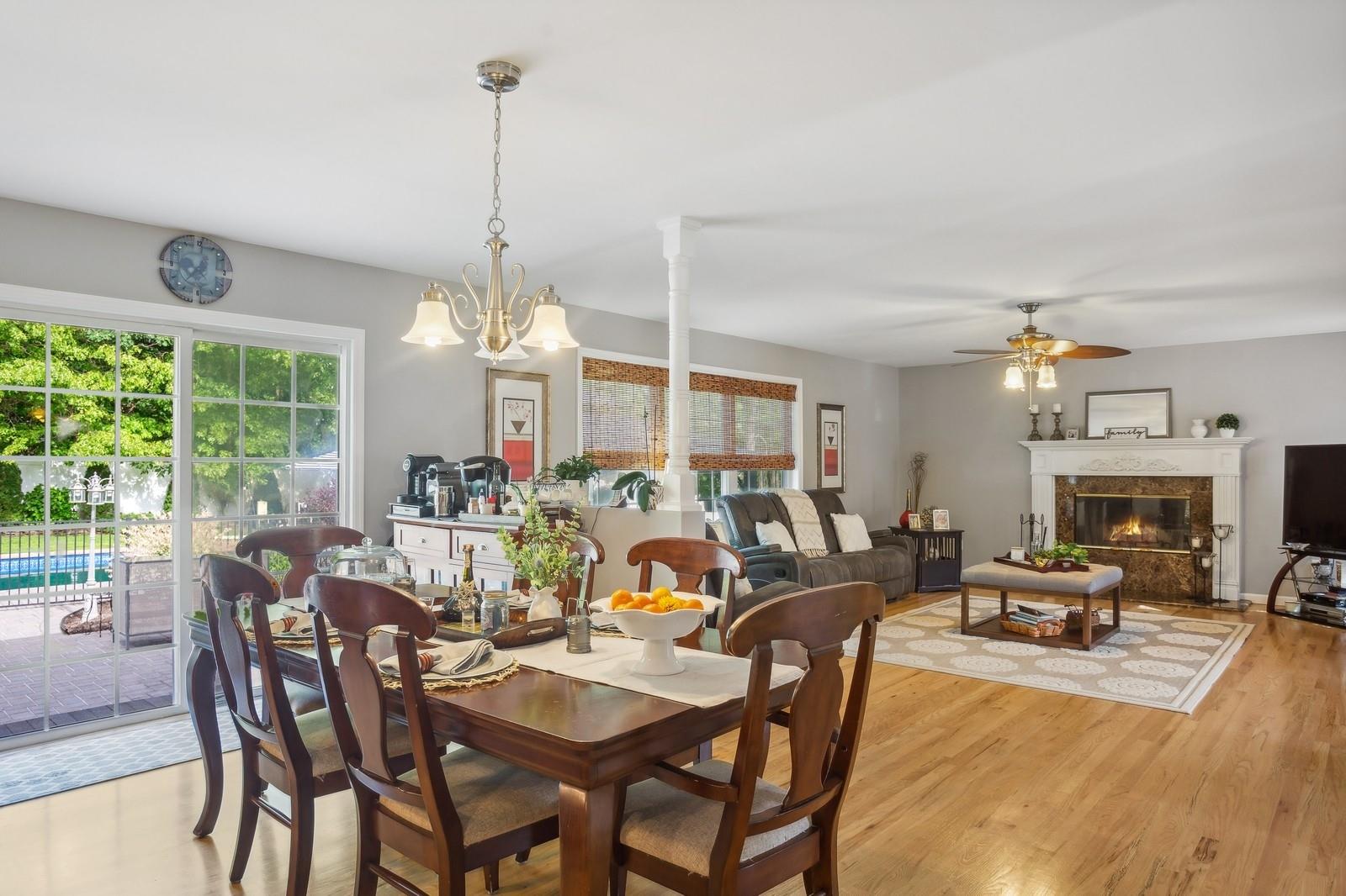 55 Jackson Avenue, Sound Beach, New York image 27
