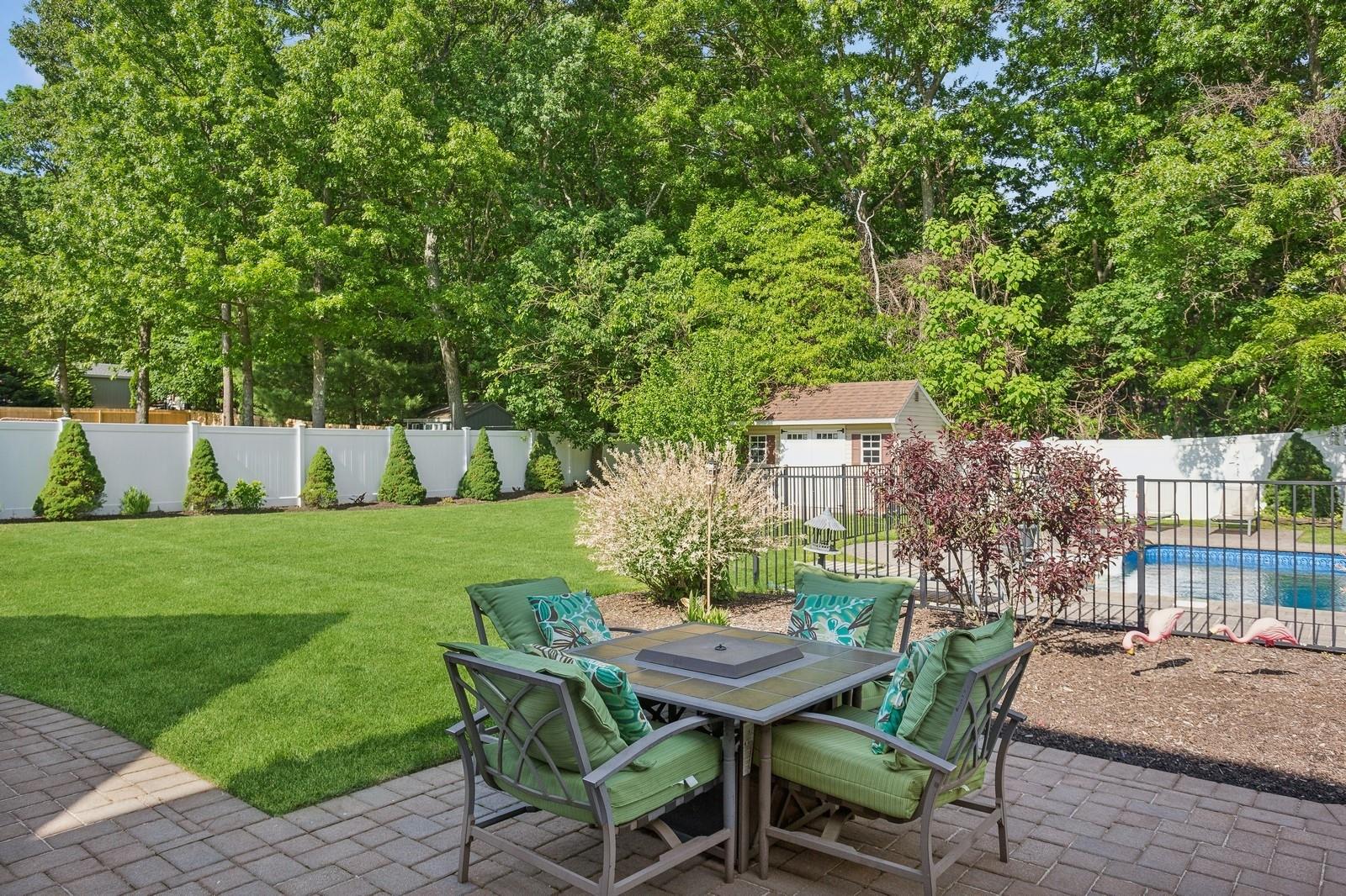 55 Jackson Avenue, Sound Beach, New York image 12