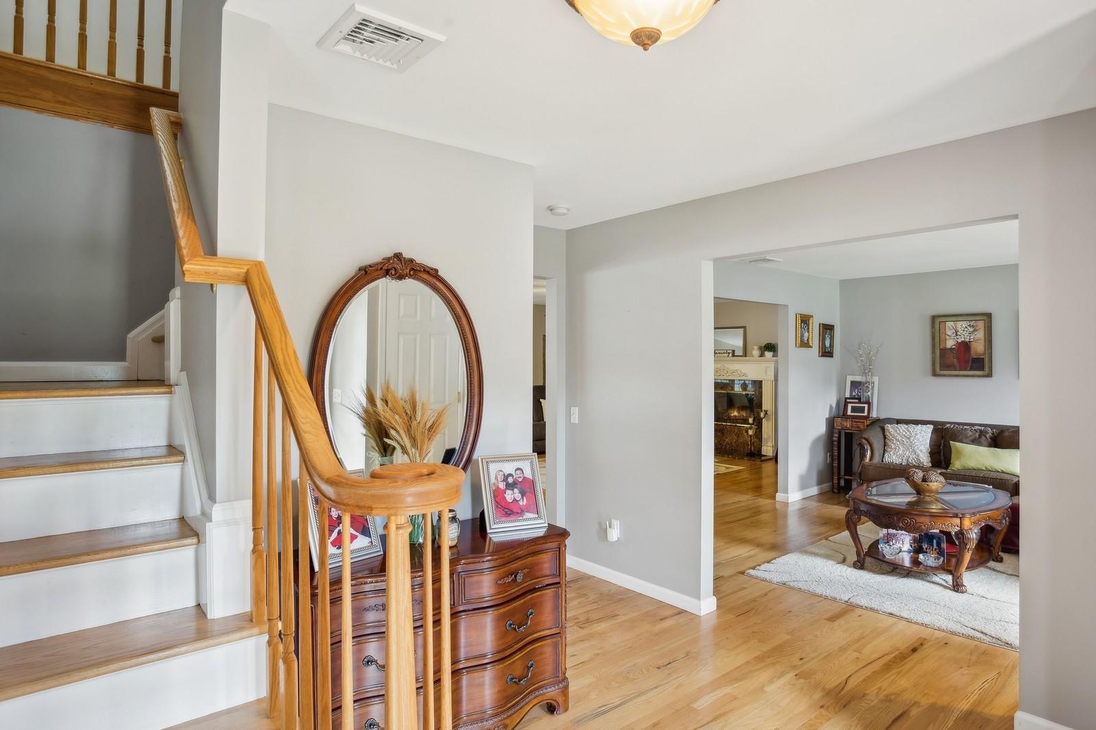 55 Jackson Avenue, Sound Beach, New York image 22
